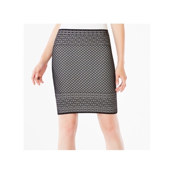 🖤BCBG MAXAZRIA BODY CON SKIRT - Picture 2 of 5